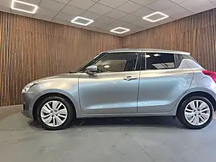Used 2017 Suzuki Swift Sz-T Silver - Interior and Exterior details 6