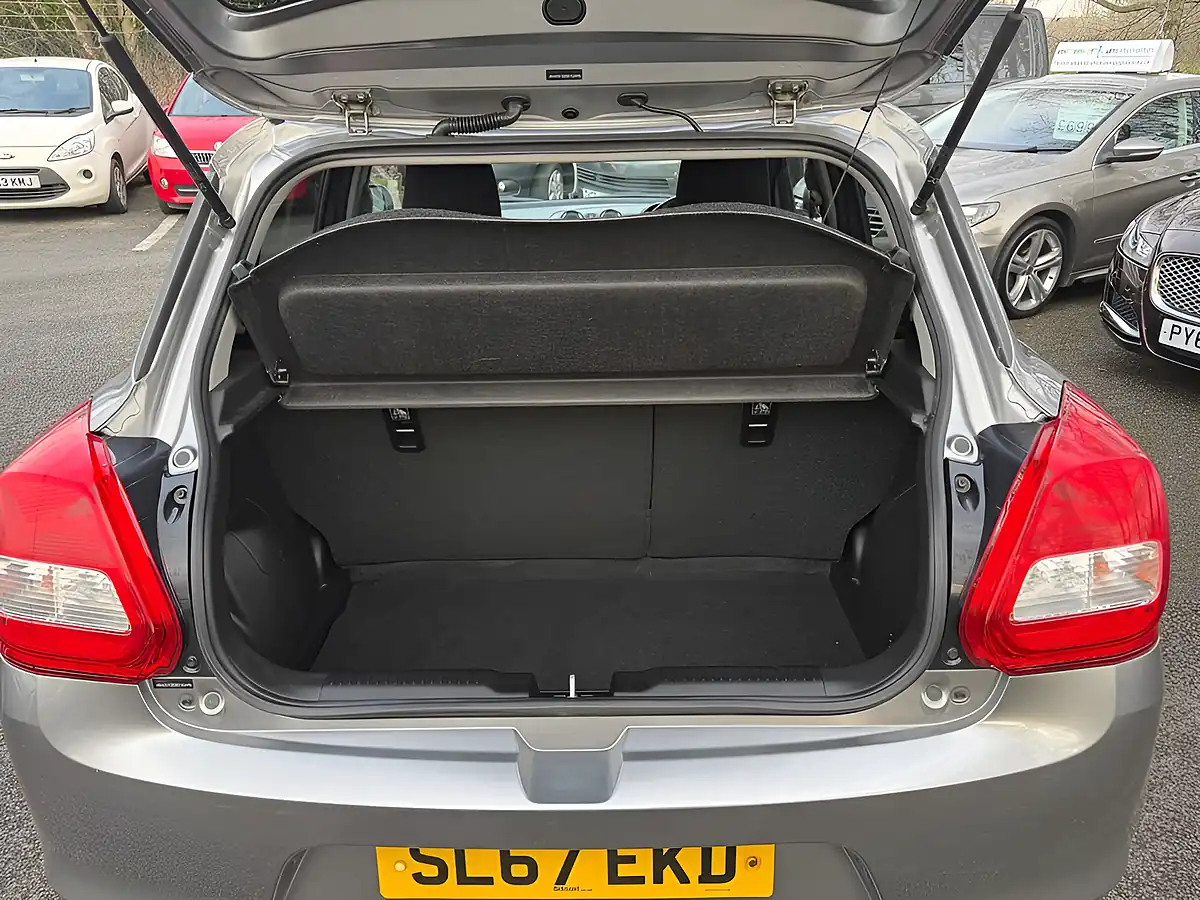 Used 2017 Suzuki Swift Sz-T Silver - Interior and Exterior details 12