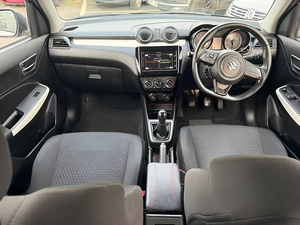 Used 2017 Suzuki Swift Sz-T Silver - Interior and Exterior details 16