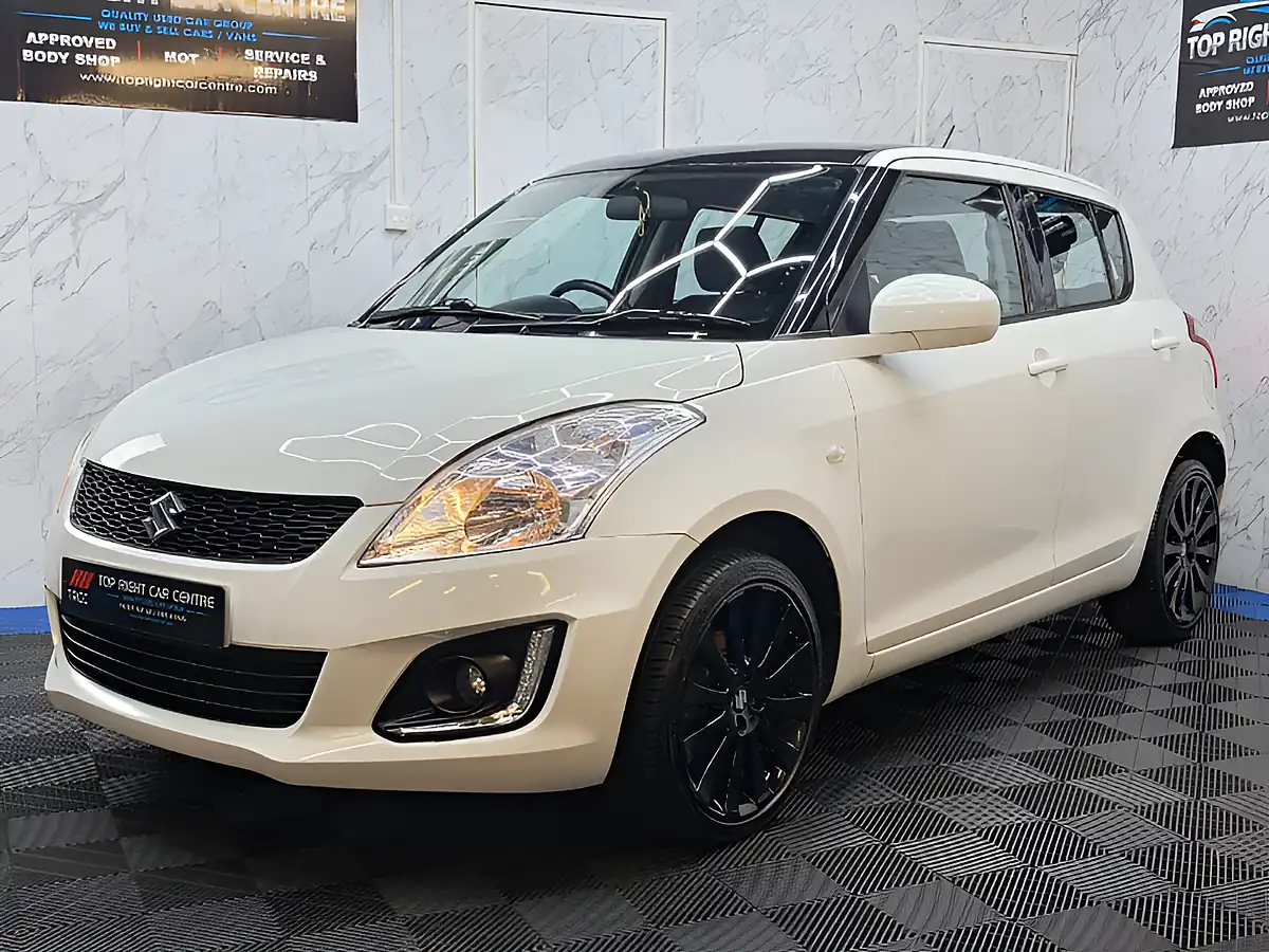 Used 2017 Suzuki Swift SZ2 White - Interior and Exterior details 3