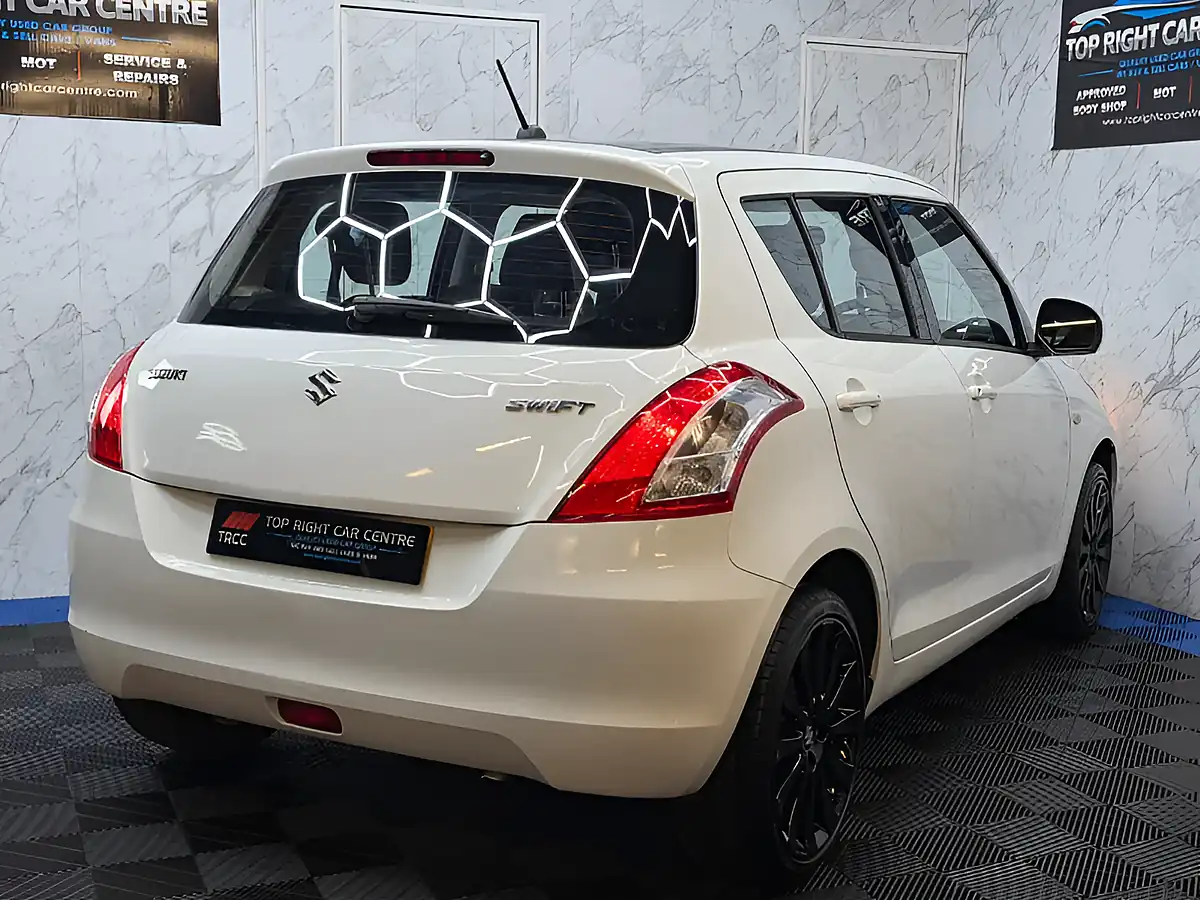 Used 2017 Suzuki Swift SZ2 White - Interior and Exterior details 7