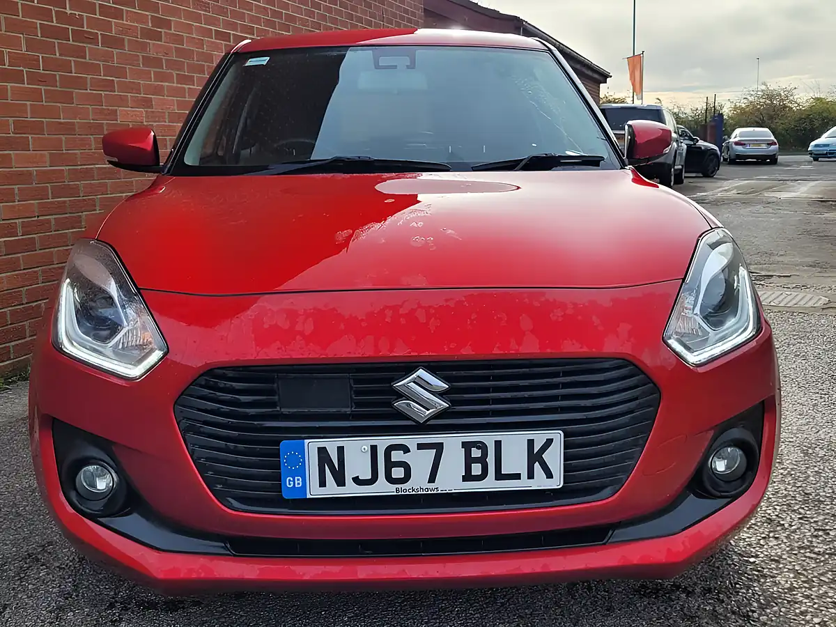 Used 2017 Suzuki Swift SZ5 Red - Interior and Exterior details 8