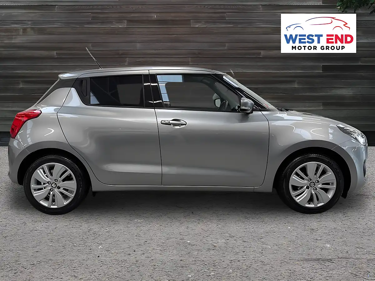 Used 2017 Suzuki Swift SZ5 Silver - Interior and Exterior details 3