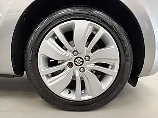 Used 2017 Suzuki Swift SZ5 Silver - Interior and Exterior details 7