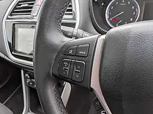 Used 2017 Suzuki SX4 S-Cross Sz-T Blue - Interior and Exterior details 13
