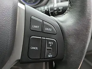 Used 2017 Suzuki SX4 S-Cross Sz-T Blue - Interior and Exterior details 14