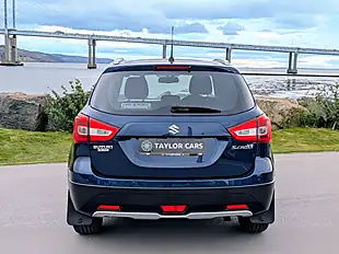 Used 2017 Suzuki SX4 S-Cross Sz-T Blue - Interior and Exterior details 6