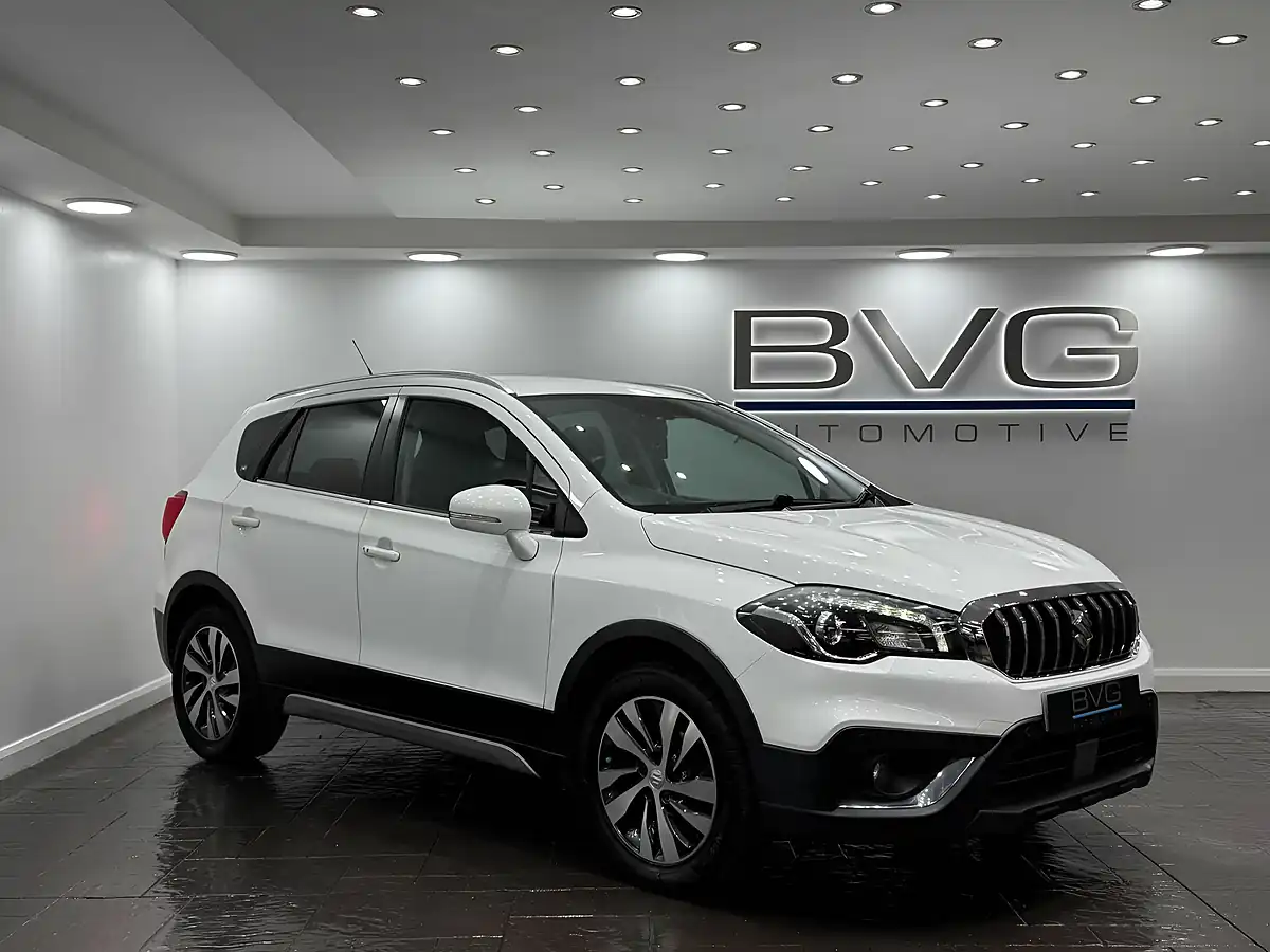 Used 2017 Suzuki SX4 S-Cross Sz-T White - Front View