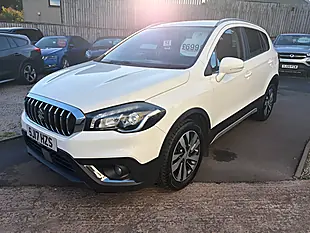 Used 2017 Suzuki Sx4 S-Cross Sz-T White - Interior and Exterior details 4