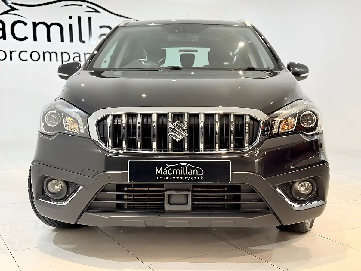 Used 2017 Suzuki SX4 S-Cross SZ5 Black - Interior and Exterior details 8