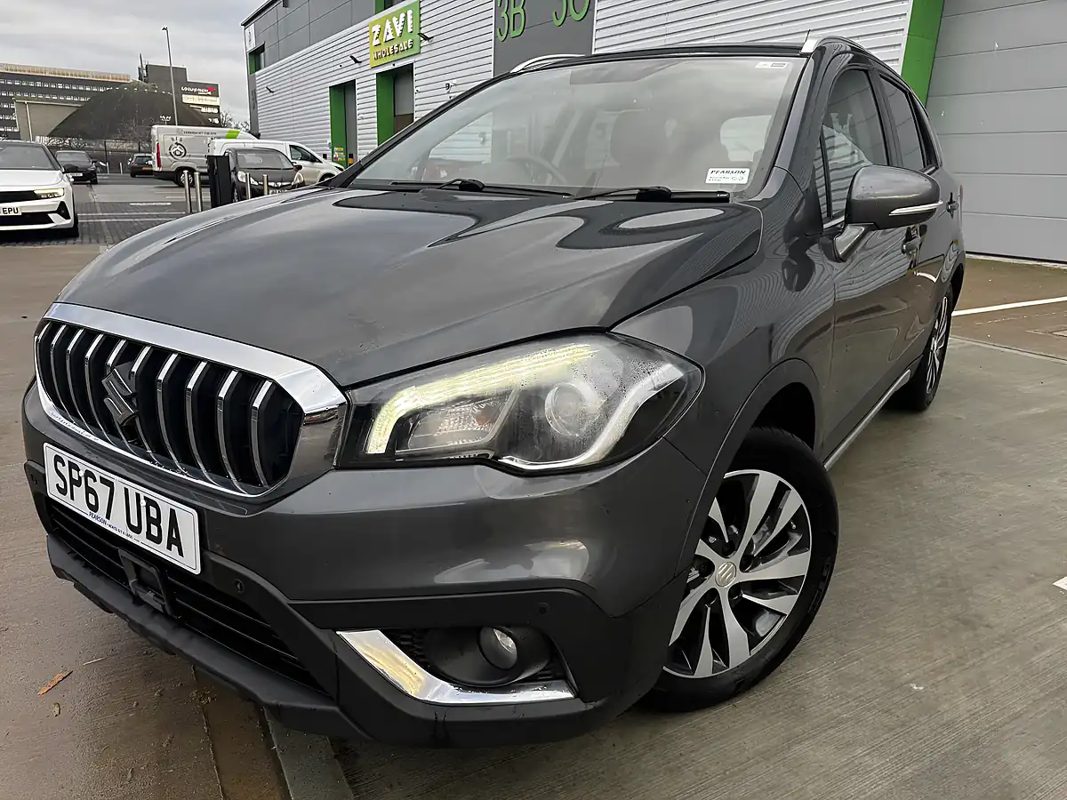 Used 2017 Suzuki SX4 S-Cross SZ5 Grey - Interior and Exterior details 4