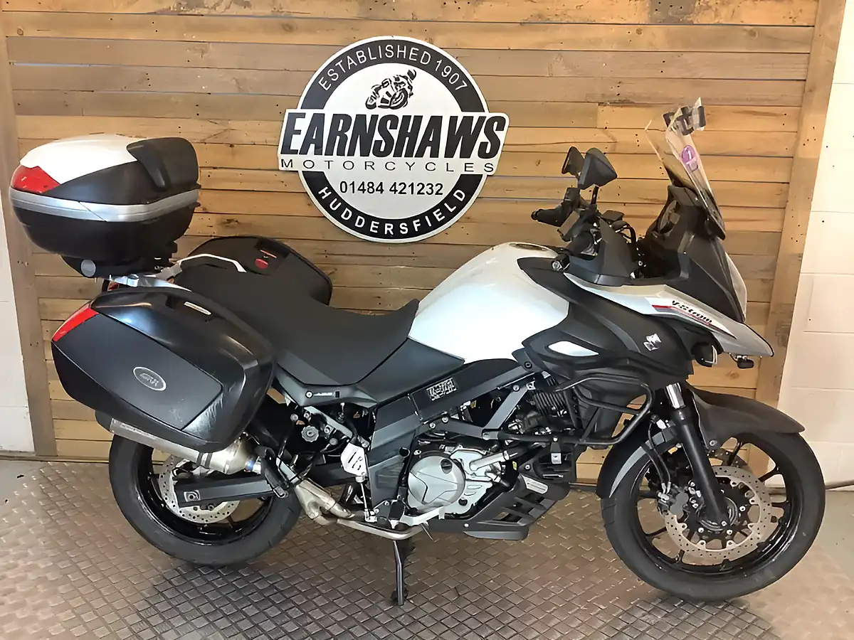 Used 2017 Suzuki V-Strom 650 White - Front View