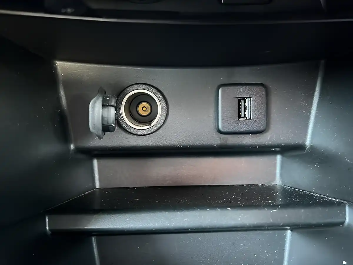Used 2017 Suzuki Vitara Kuro White - Interior and Exterior details 20