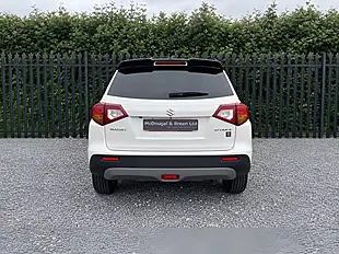 Used 2017 Suzuki Vitara Kuro White - Interior and Exterior details 8