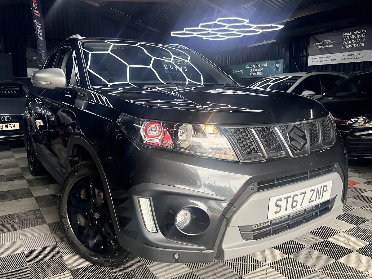 Used 2017 Suzuki Vitara S Black - Interior and Exterior details 2