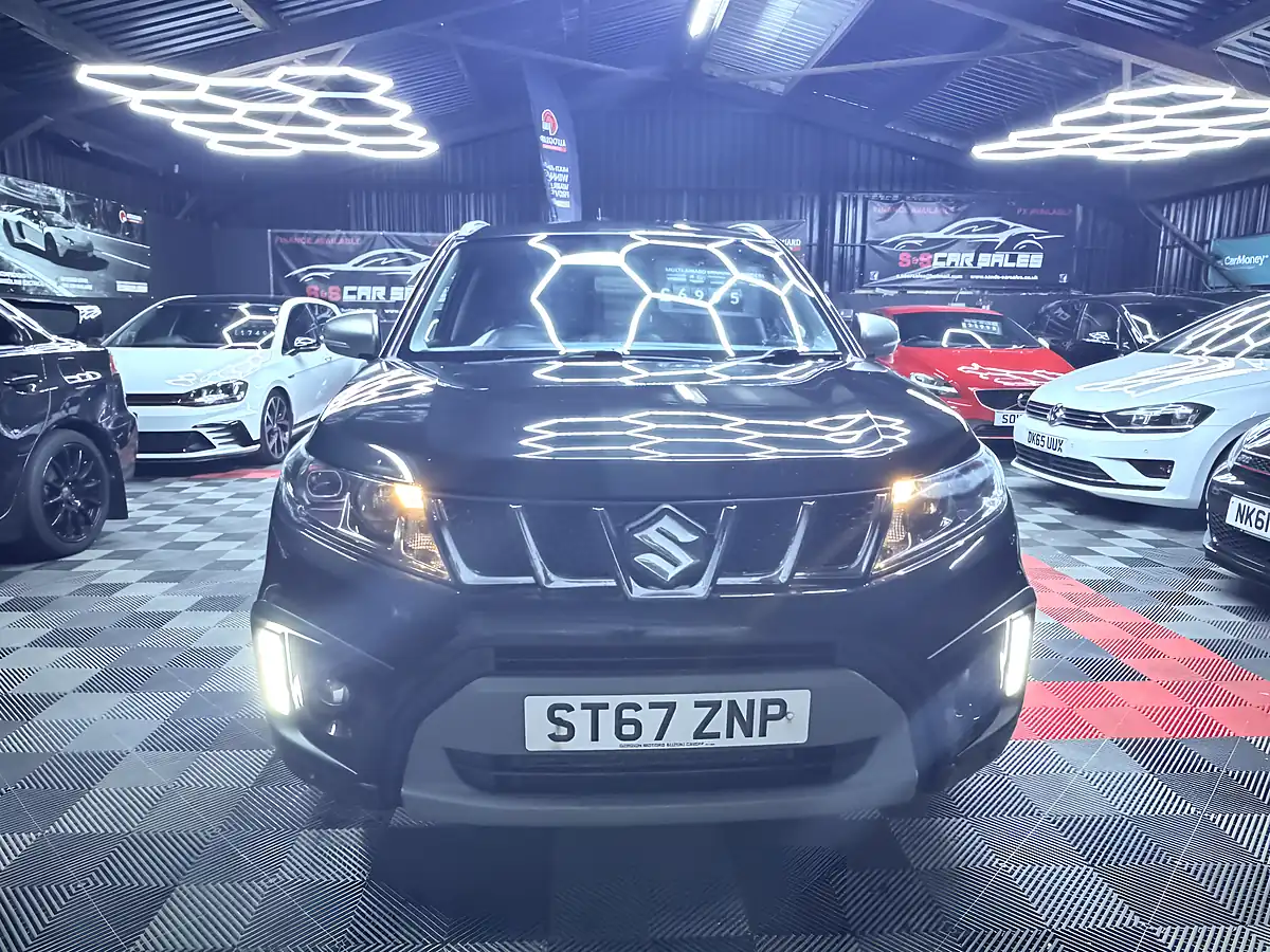 Used 2017 Suzuki Vitara S Black - Interior and Exterior details 3