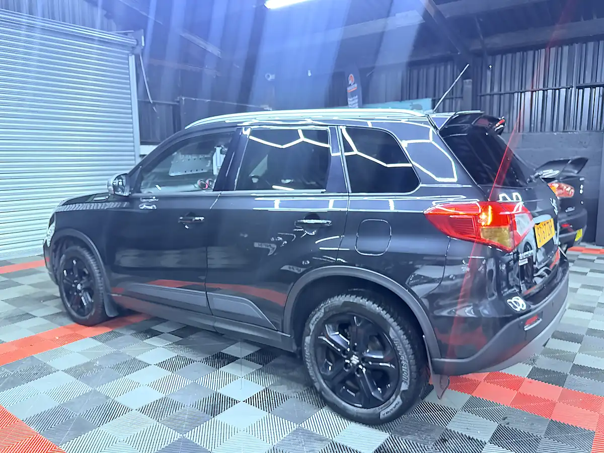 Used 2017 Suzuki Vitara S Black - Interior and Exterior details 6