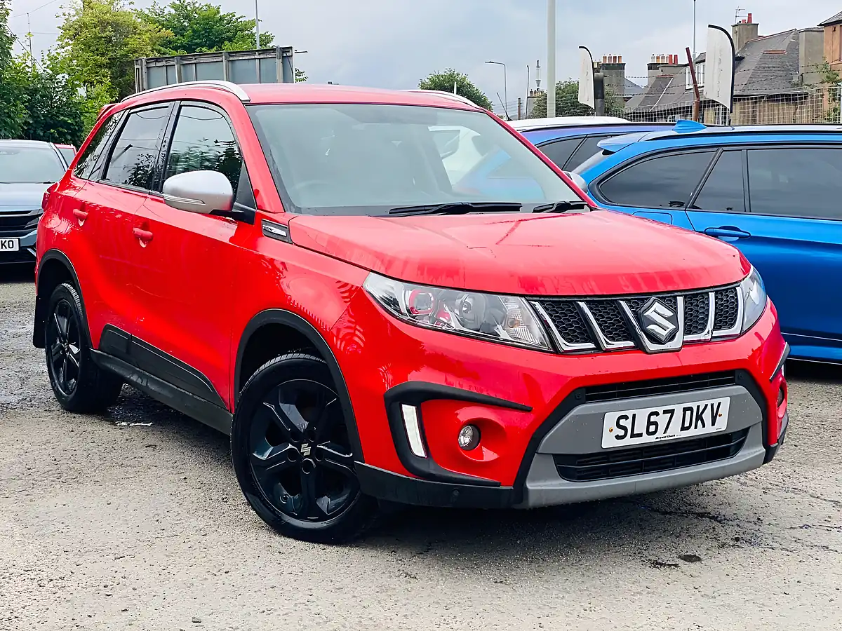 Used 2017 Suzuki Vitara S Red - Front View