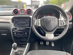 Used 2017 Suzuki Vitara S Red - Interior and Exterior details 6