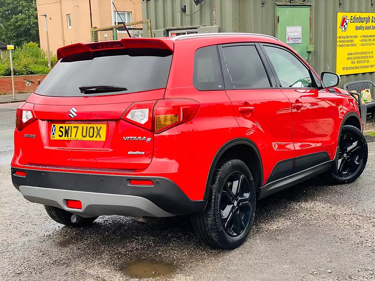 Used 2017 Suzuki Vitara S Red - Interior and Exterior details 8