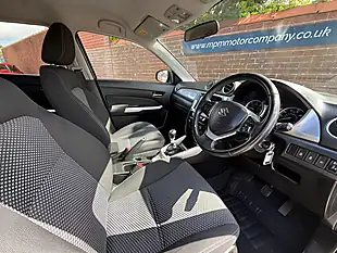 Used 2017 Suzuki Vitara Sz-T Beige - Interior and Exterior details 9