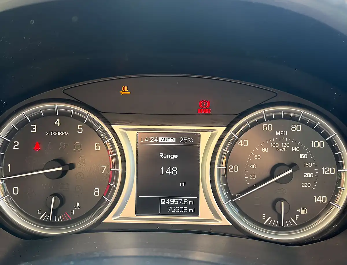 Used 2017 Suzuki Vitara Sz-T Galactic Grey - Interior and Exterior details 12