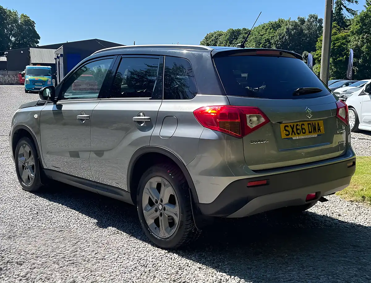 Used 2017 Suzuki Vitara Sz-T Galactic Grey - Interior and Exterior details 5