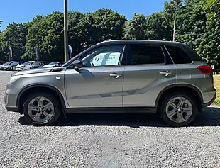Used 2017 Suzuki Vitara Sz-T Galactic Grey - Interior and Exterior details 6