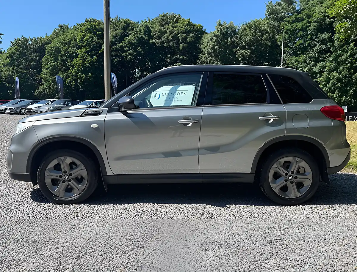 Used 2017 Suzuki Vitara Sz-T Galactic Grey - Interior and Exterior details 6
