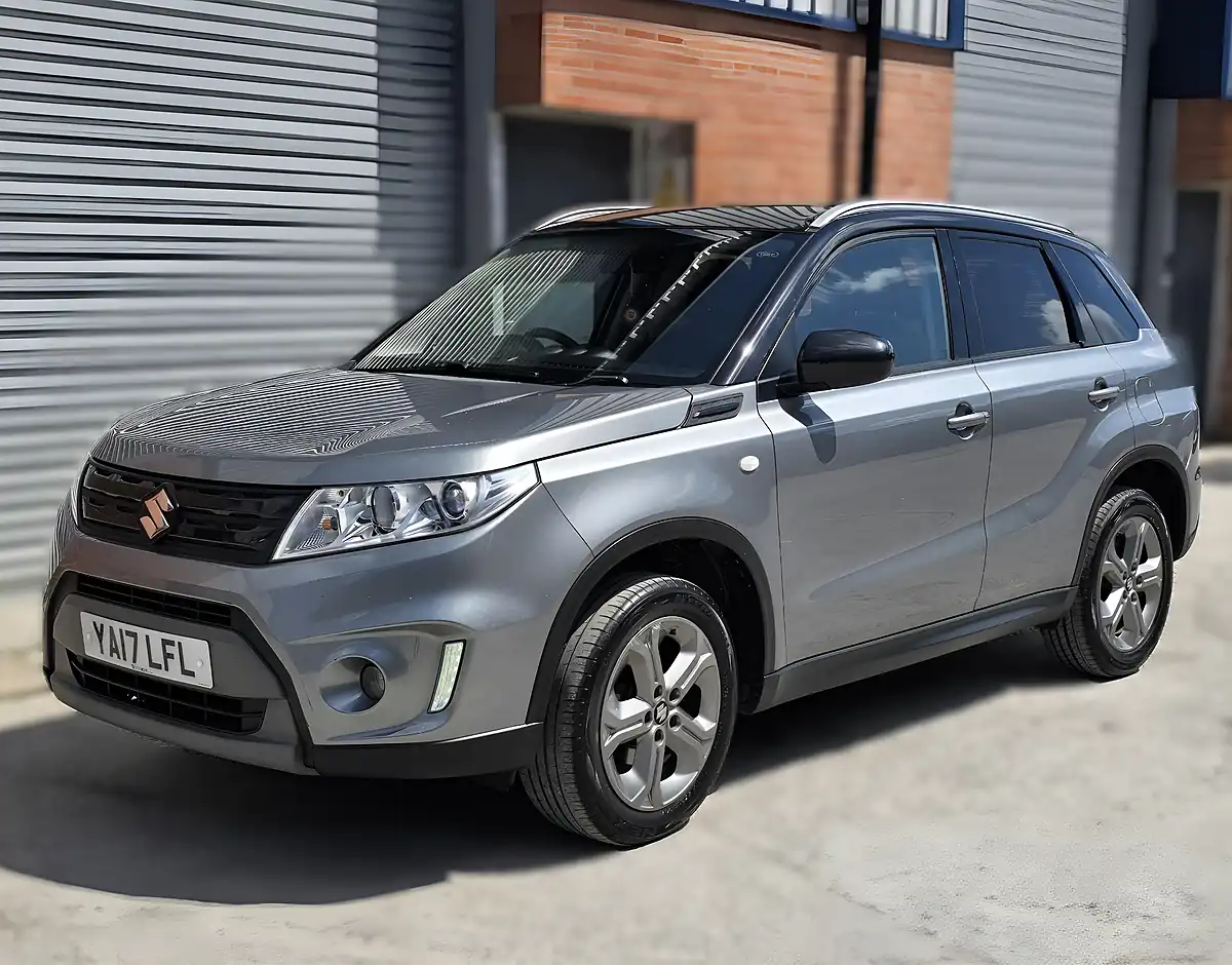 Used 2017 Suzuki Vitara Sz-T Grey - Interior and Exterior details 4