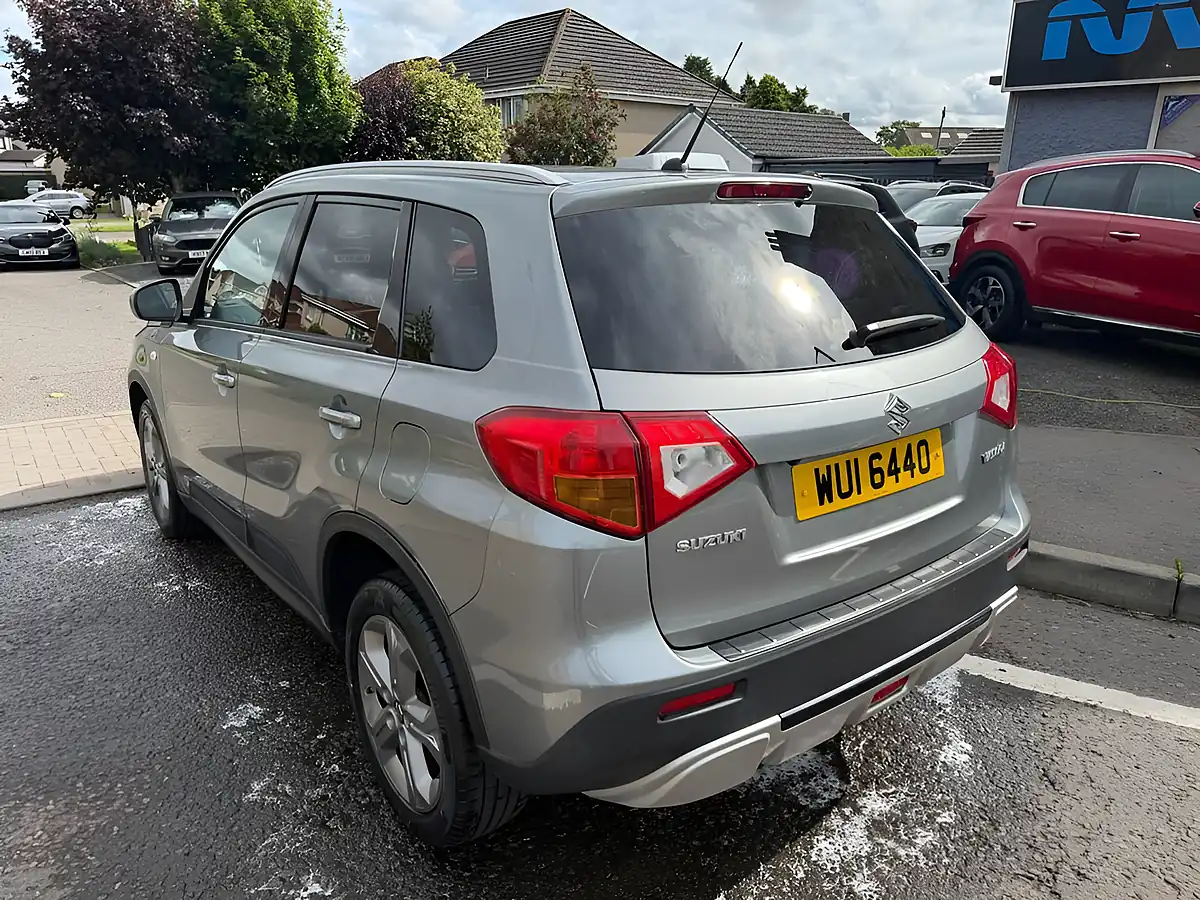 Used 2017 Suzuki Vitara Sz-T Grey - Interior and Exterior details 5