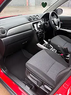 Used 2017 Suzuki Vitara Sz-T Red - Interior and Exterior details 12