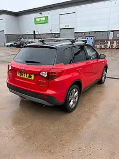 Used 2017 Suzuki Vitara Sz-T Red - Interior and Exterior details 6