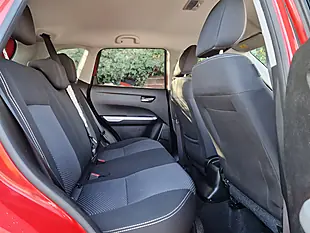 Used 2017 Suzuki Vitara Sz-T Red - Interior and Exterior details 12
