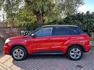 Used 2017 Suzuki Vitara Sz-T Red - Interior and Exterior details 2