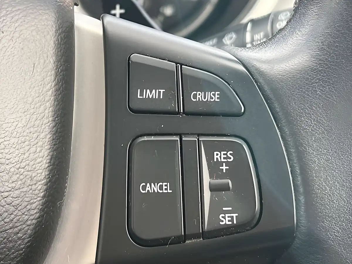 Used 2017 Suzuki Vitara Sz-T Rugged Galactic Grey - Interior and Exterior details 13