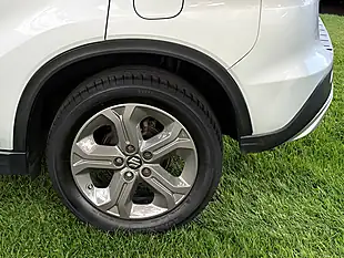 Used 2017 Suzuki Vitara Sz-T Silver - Interior and Exterior details 10