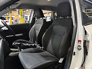 Used 2017 Suzuki Vitara Sz-T White - Interior and Exterior details 16