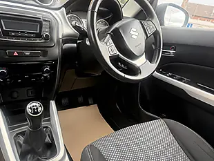 Used 2017 Suzuki Vitara SZ4 Black - Interior and Exterior details 10