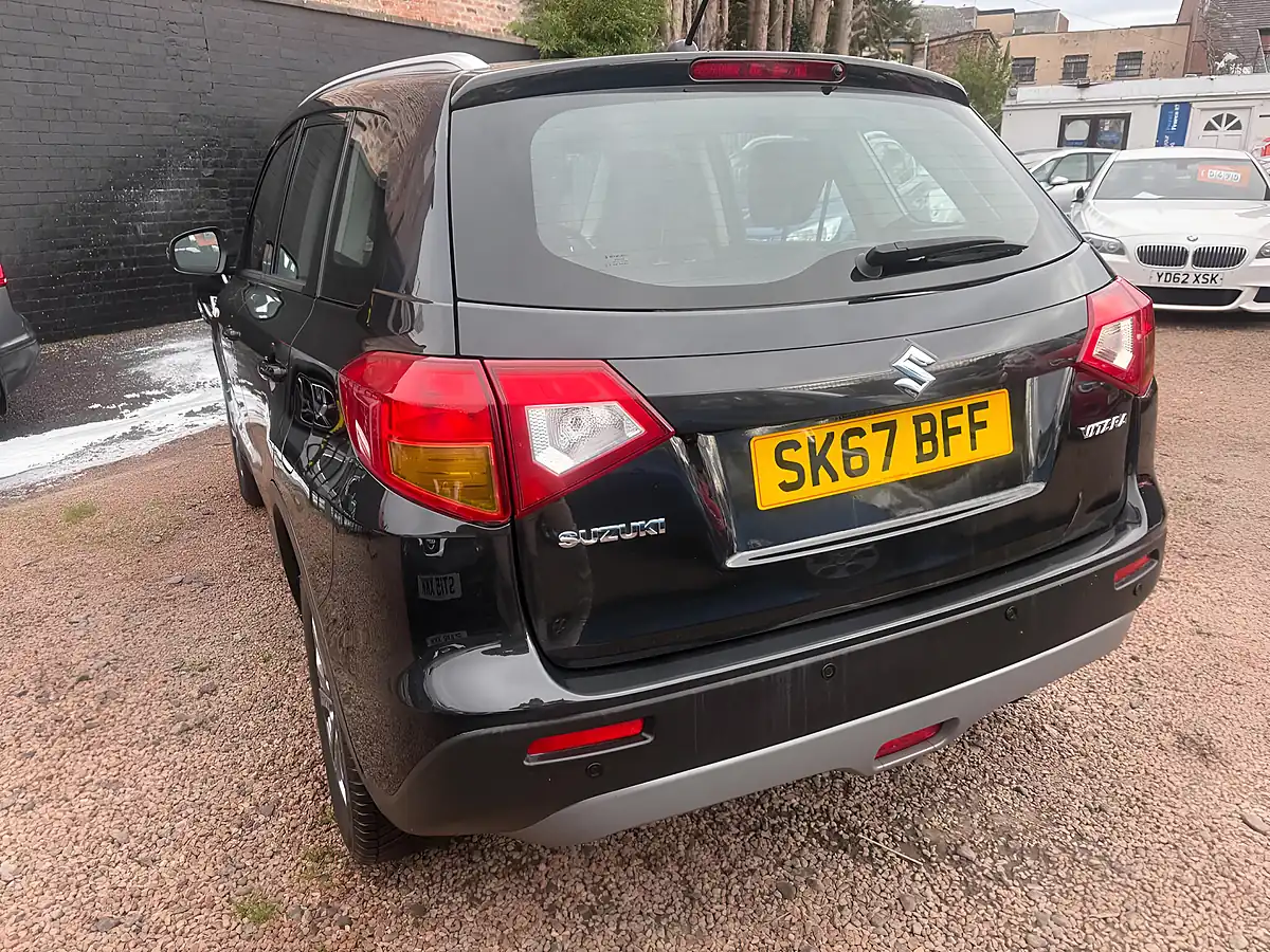 Used 2017 Suzuki Vitara SZ4 Black - Interior and Exterior details 4