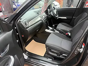 Used 2017 Suzuki Vitara SZ4 Black - Interior and Exterior details 5