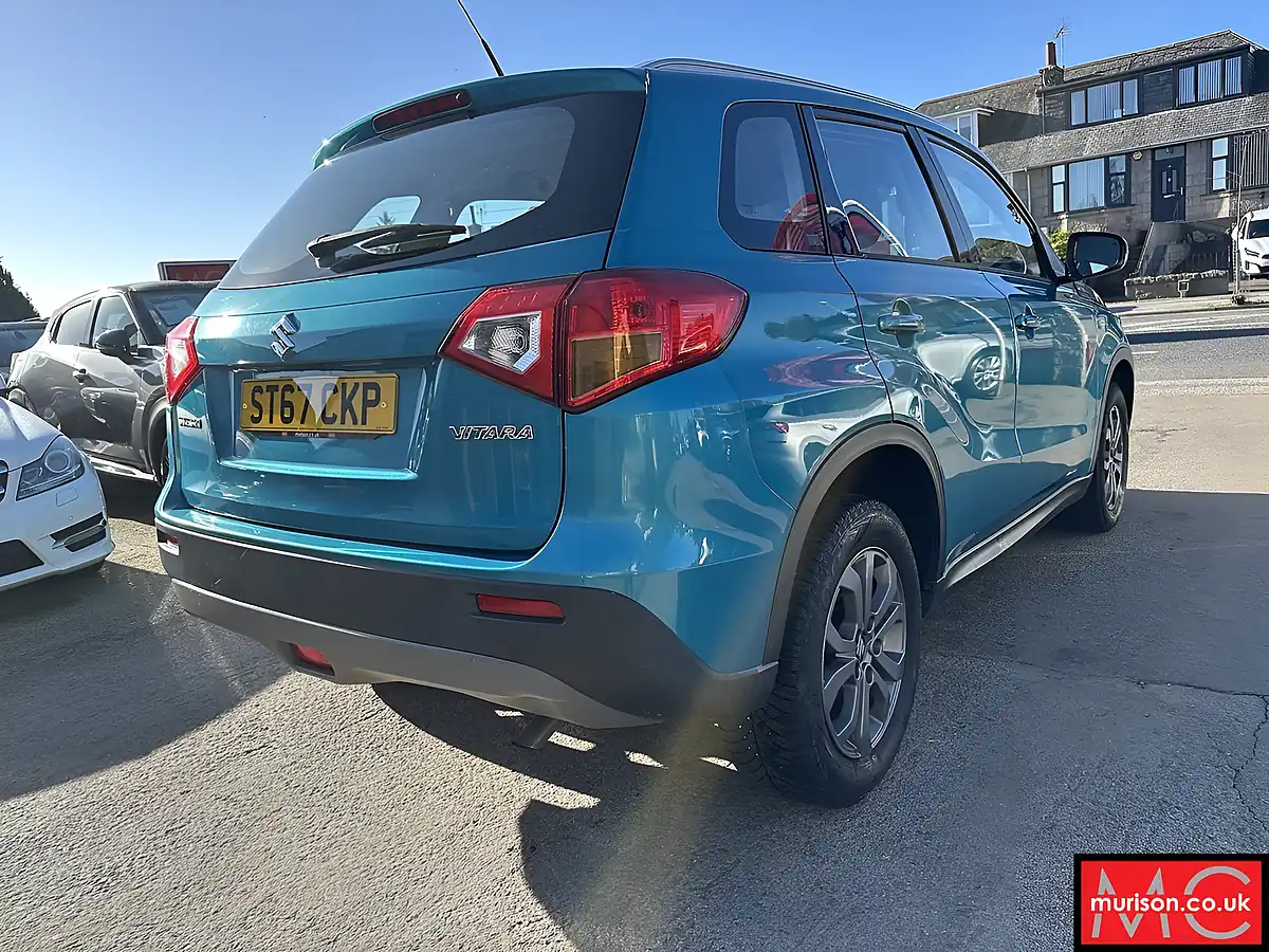 Used 2017 Suzuki Vitara SZ4 Blue - Interior and Exterior details 11