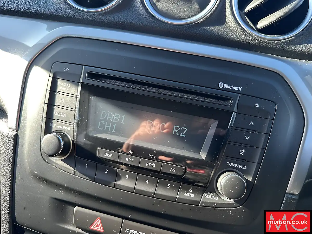 Used 2017 Suzuki Vitara SZ4 Blue - Interior and Exterior details 18
