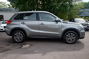 Used 2017 Suzuki Vitara SZ4 Galactic Grey Metallic - Interior and Exterior details 8