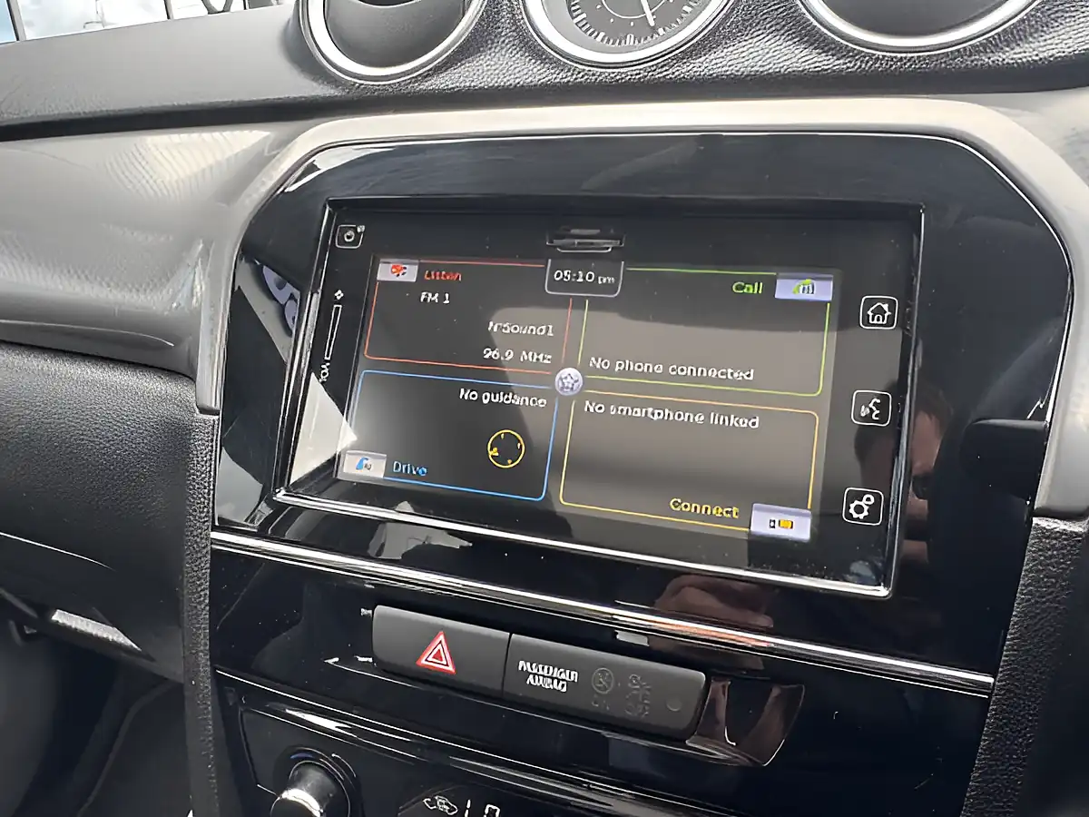 Used 2017 Suzuki Vitara SZ5 Allgrip Grey/Black - Interior and Exterior details 16