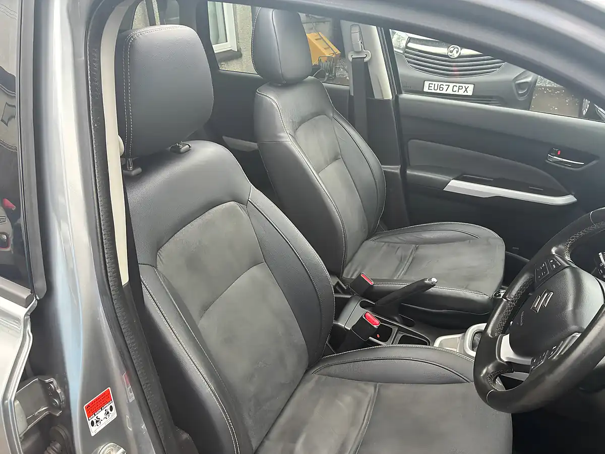 Used 2017 Suzuki Vitara SZ5 Grey - Interior and Exterior details 13