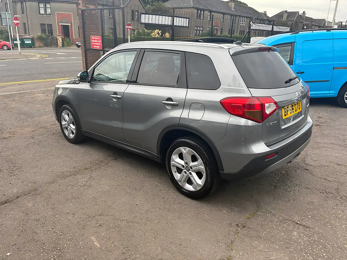 Used 2017 Suzuki Vitara SZ5 Grey - Interior and Exterior details 5