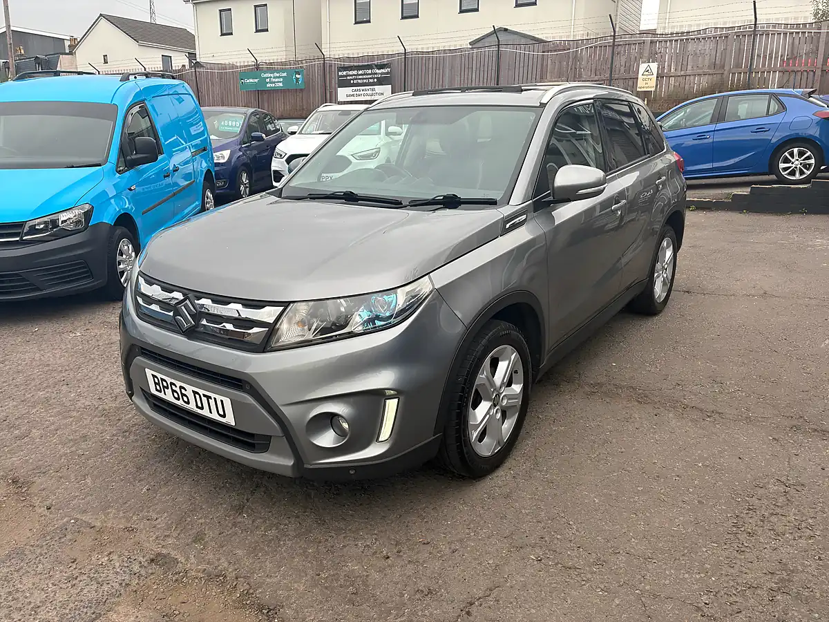 Used 2017 Suzuki Vitara SZ5 Grey - Interior and Exterior details 7
