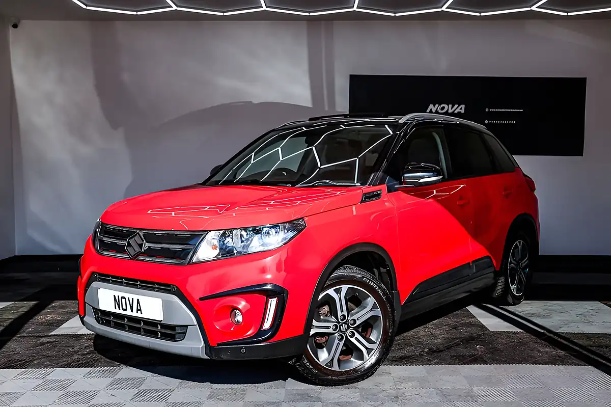 Used 2017 Suzuki Vitara SZ5 Red - Interior and Exterior details 2