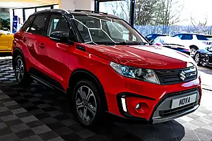 Used 2017 Suzuki Vitara SZ5 Red - Interior and Exterior details 9